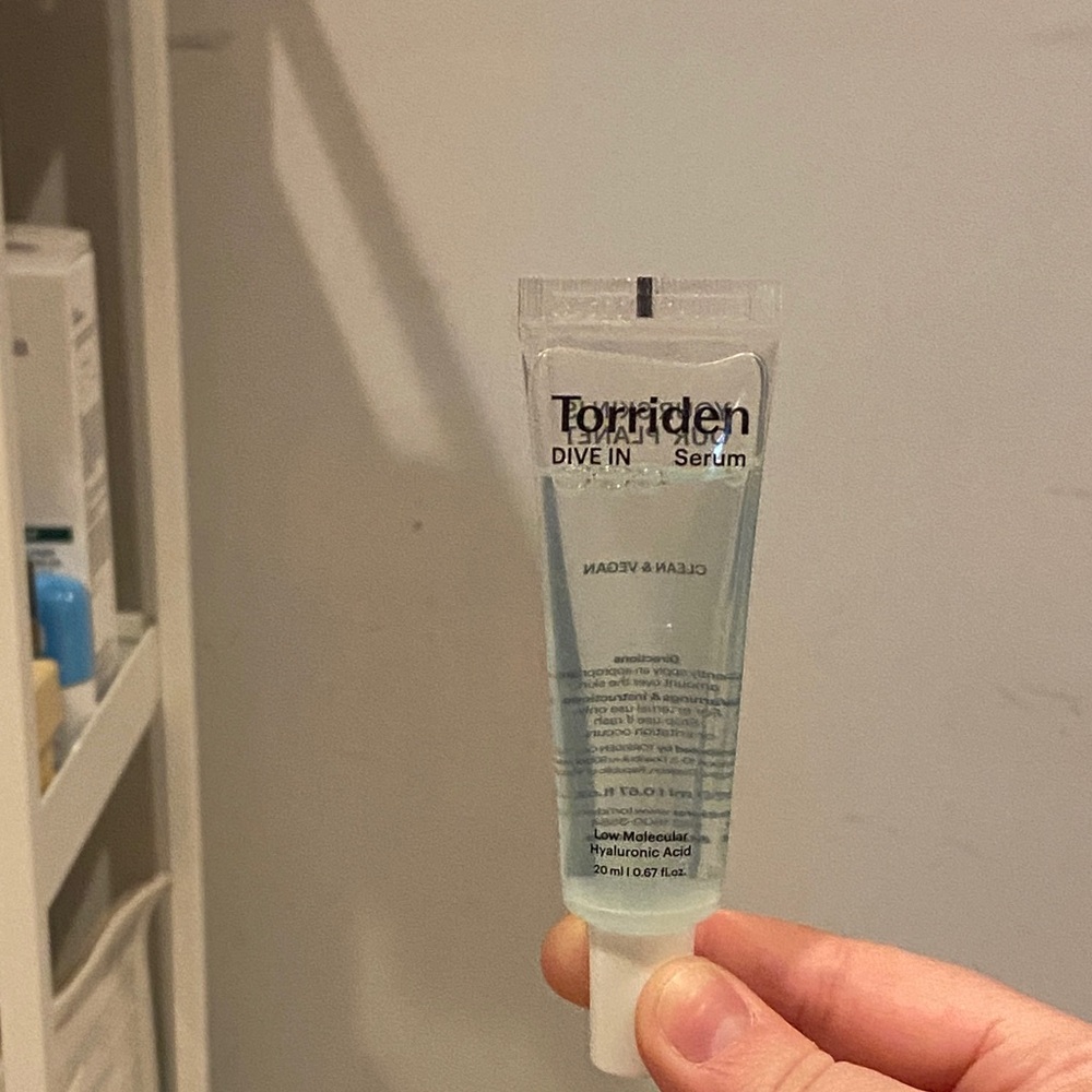 Torriden Dive In Serum - Clear Pale Blue Gel